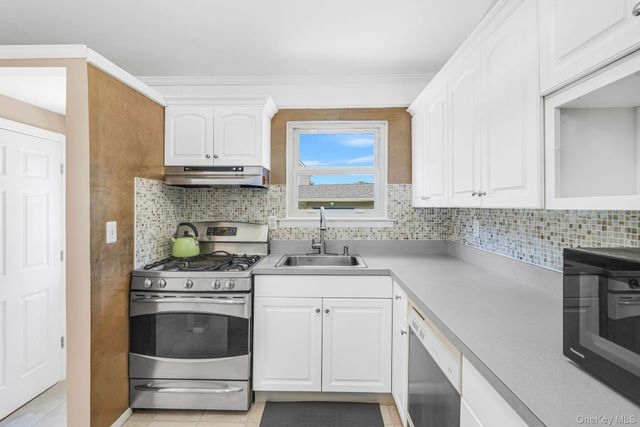 46 Longfellow Drive, Kings Park, NY 11754