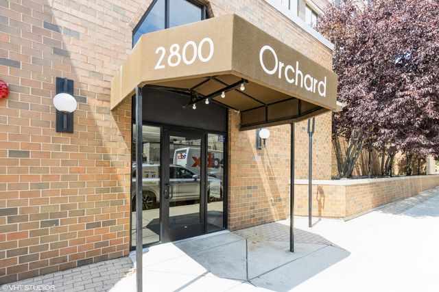 2800 N Orchard Street 401, Chicago, IL 60657
