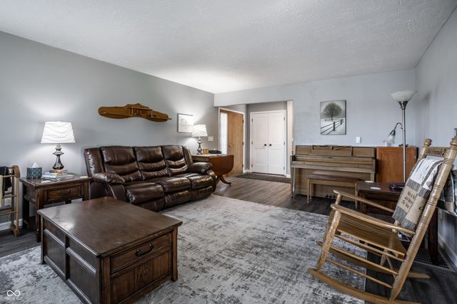 8868 E State Road 234, Wilkinson, IN 46186