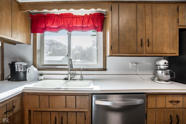 8868 E State Road 234, Wilkinson, IN 46186