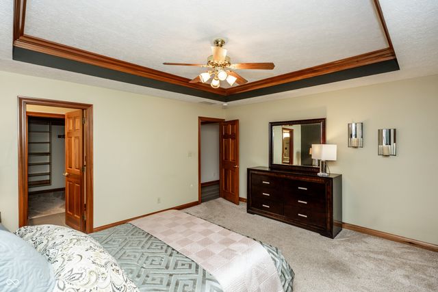 6475 Fieldstream Drive, Avon, IN 46123