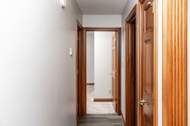 6475 Fieldstream Drive, Avon, IN 46123