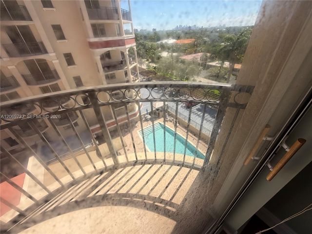 2011 N Ocean Boulevard 602, Fort Lauderdale, FL 33305