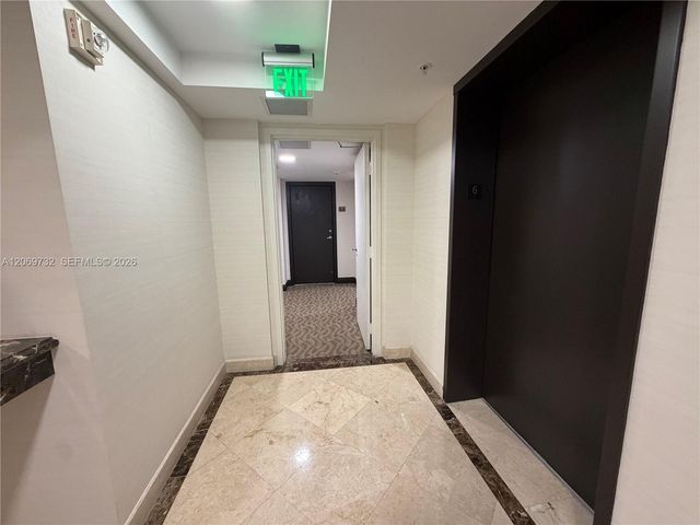 2011 N Ocean Boulevard 602, Fort Lauderdale, FL 33305