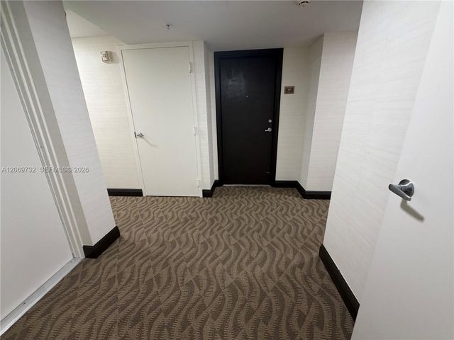 2011 N Ocean Boulevard 602, Fort Lauderdale, FL 33305