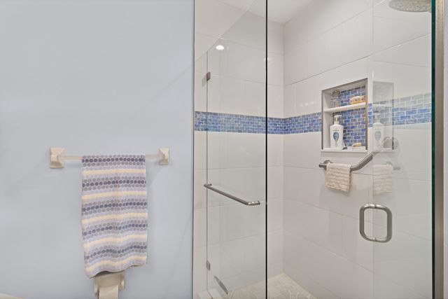 1828 Aynsley Way 6, Vero Beach, FL 32966