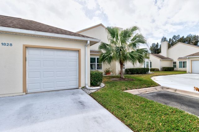 1828 Aynsley Way 6, Vero Beach, FL 32966