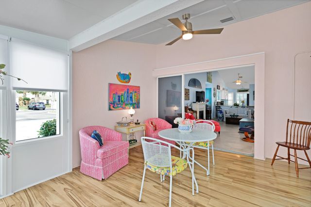 1828 Aynsley Way 6, Vero Beach, FL 32966