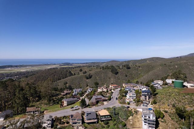 103 Dolphine Avenue, El Granada, CA 94018