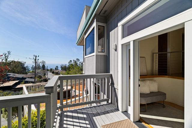 103 Dolphine Avenue, El Granada, CA 94018