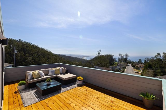 103 Dolphine Avenue, El Granada, CA 94018