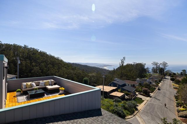 103 Dolphine Avenue, El Granada, CA 94018