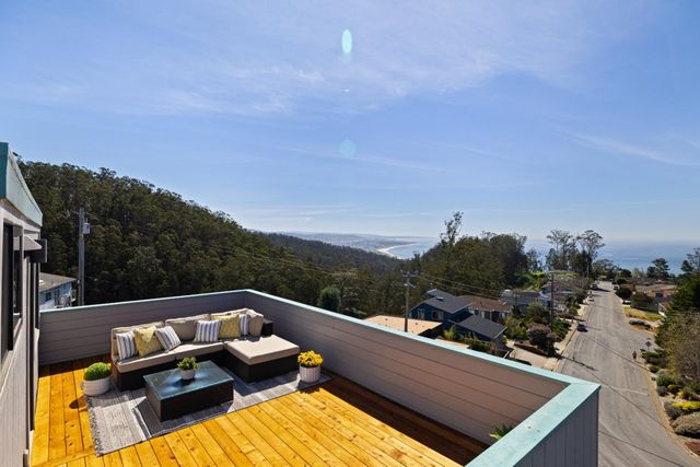 103 Dolphine Avenue, El Granada, CA 94018