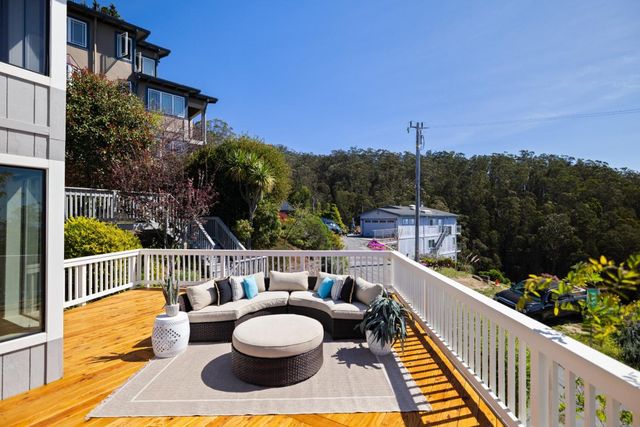 103 Dolphine Avenue, El Granada, CA 94018