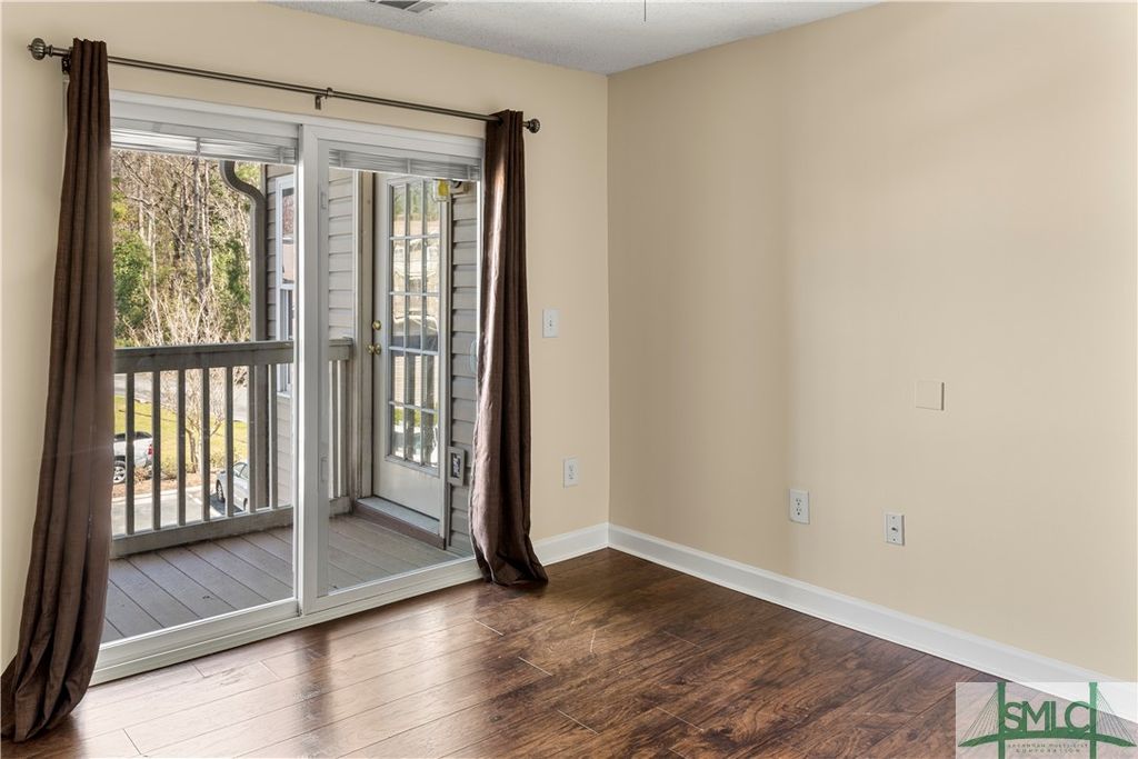 Image 15 of property listing at 12300 Apache Avenue 804, Savannah, GA 31419