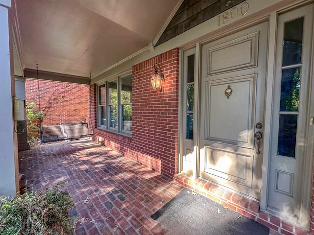 1800 AUTUMN AVE, Memphis, TN 38112