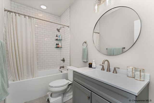 3615 BLUE FEATHER TR, Cheyenne, WY 82001