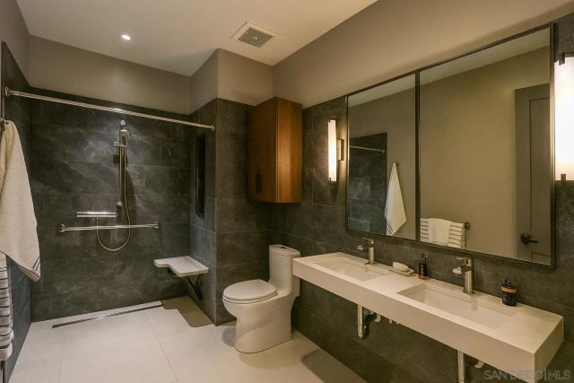 580 Sportsfisher Drive, Oceanside, CA 92054