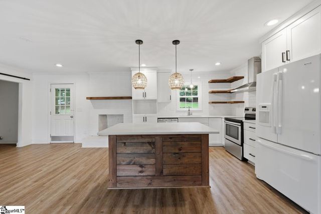 205 Walker Springs Road, Taylors, SC 29687