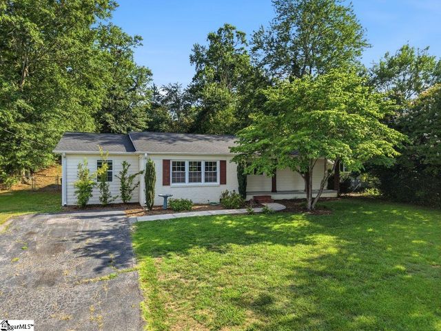 205 Walker Springs Road, Taylors, SC 29687