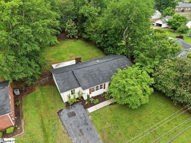 205 Walker Springs Road, Taylors, SC 29687