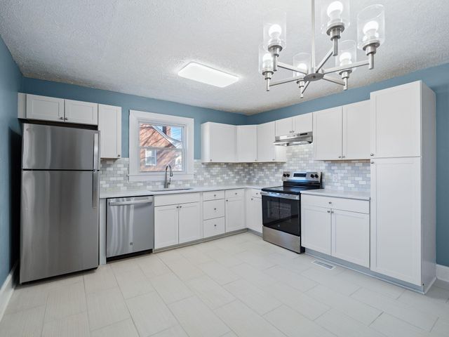 E 218 John Redd BLVD, Collinsville, VA 24078