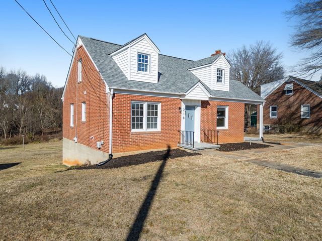 E 218 John Redd BLVD, Collinsville, VA 24078