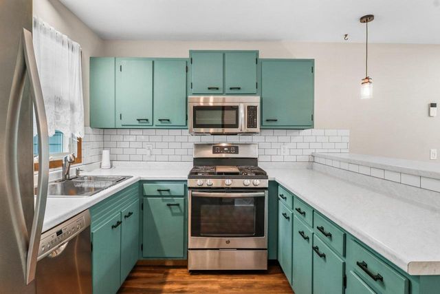 1602 Golden Oak Lane, Madison, WI 53711