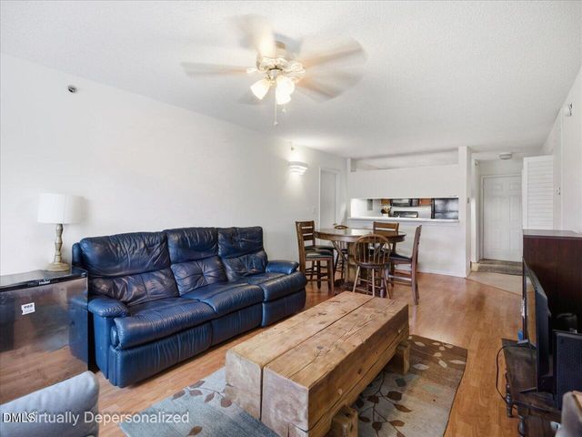 1231 University Court 304, Raleigh, NC 27606
