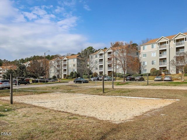 1231 University Court 304, Raleigh, NC 27606