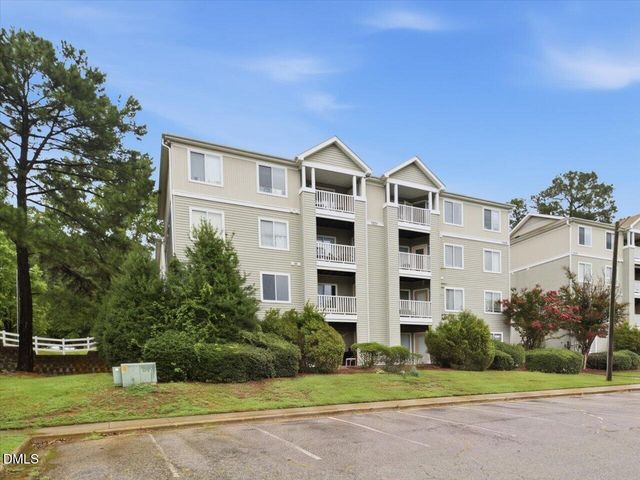 1231 University Court 304, Raleigh, NC 27606
