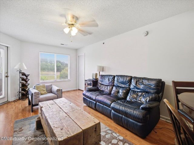 1231 University Court 304, Raleigh, NC 27606