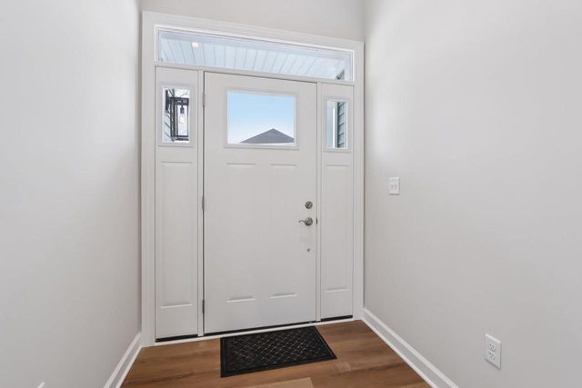 1920 Lasalle STREET, Lake Geneva, WI 53147