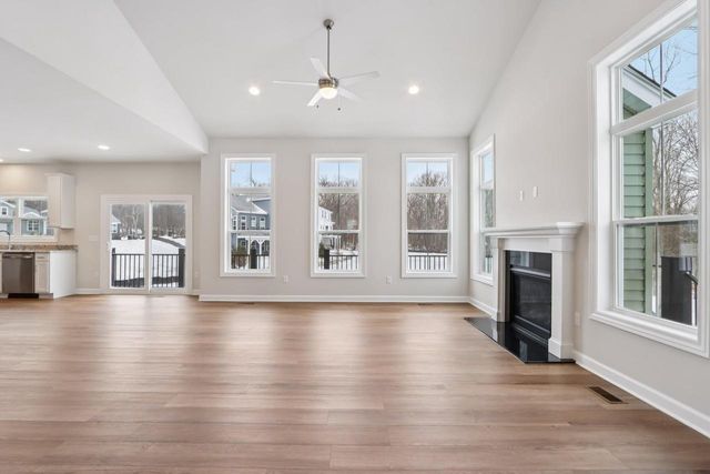 1920 Lasalle STREET, Lake Geneva, WI 53147