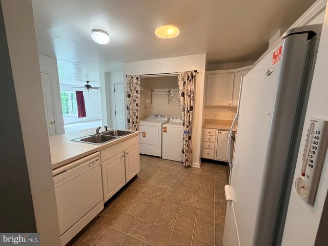 227 PATIO CT, New Bloomfield, PA 17068