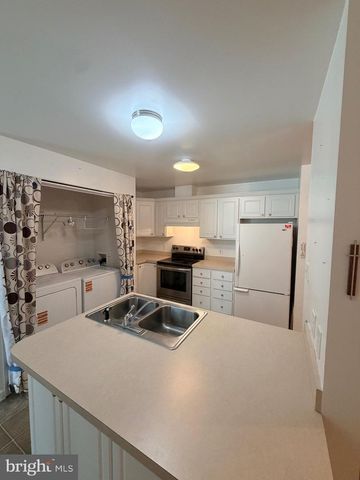 227 PATIO CT, New Bloomfield, PA 17068