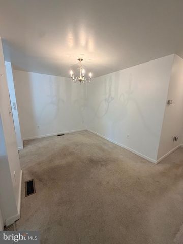 227 PATIO CT, New Bloomfield, PA 17068