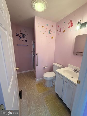 227 PATIO CT, New Bloomfield, PA 17068