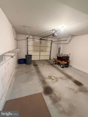 227 PATIO CT, New Bloomfield, PA 17068