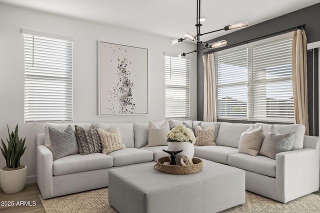 15428 W GRAY FOX Trail N, Surprise, AZ 85387