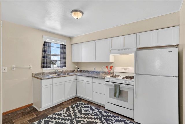 1015 Bluff Street, Beloit, WI 53511