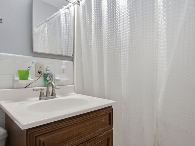 10560 Channel Drive, Dallas, TX 75229