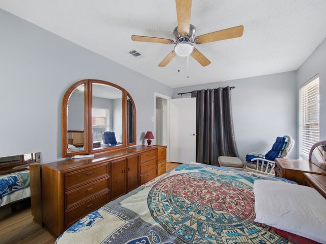 10560 Channel Drive, Dallas, TX 75229