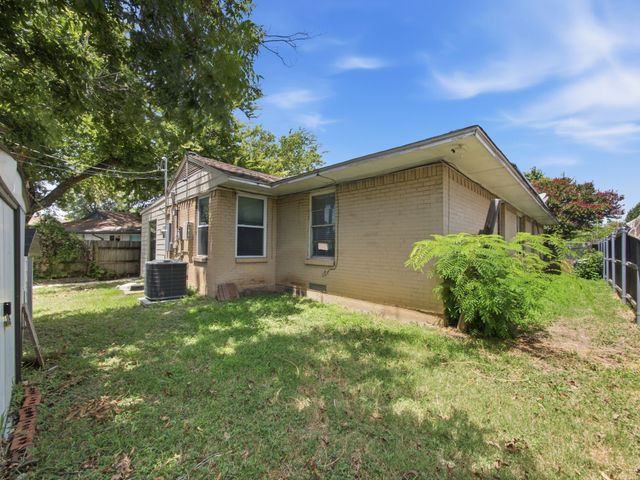 10560 Channel Drive, Dallas, TX 75229