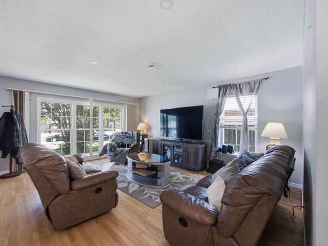 10560 Channel Drive, Dallas, TX 75229