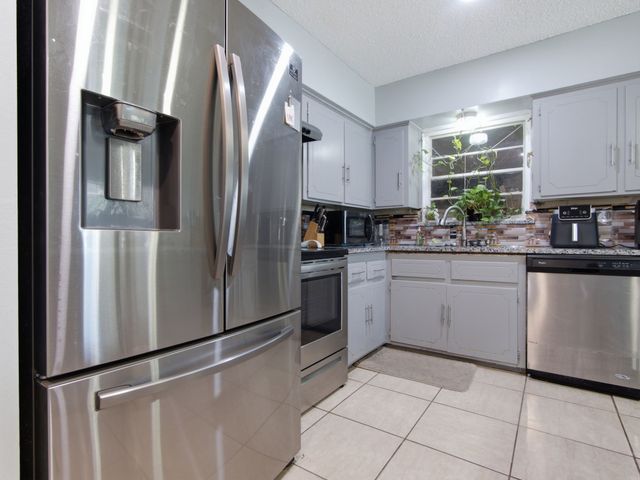 10560 Channel Drive, Dallas, TX 75229