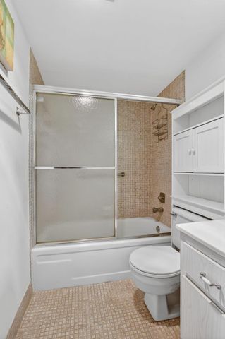 2035 Ainslie C, Boca Raton, FL 33434