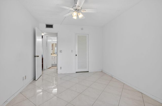 2035 Ainslie C, Boca Raton, FL 33434