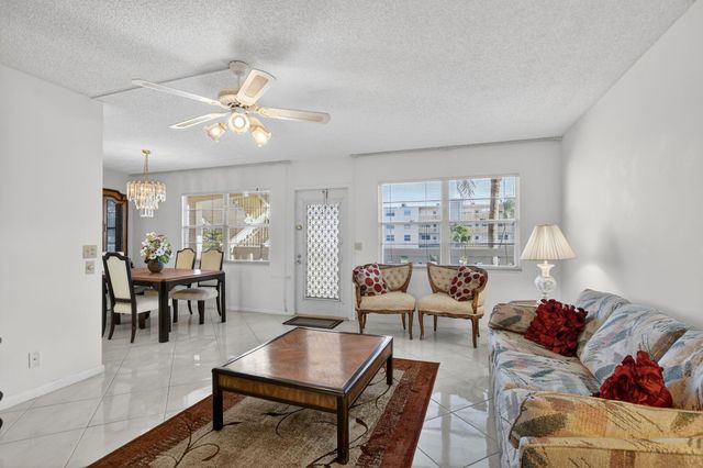 2035 Ainslie C, Boca Raton, FL 33434
