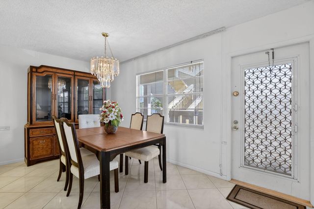 2035 Ainslie C, Boca Raton, FL 33434